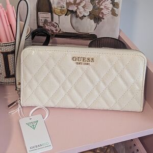 GUESS Isemay Quilted Maxi Wallet NWT!